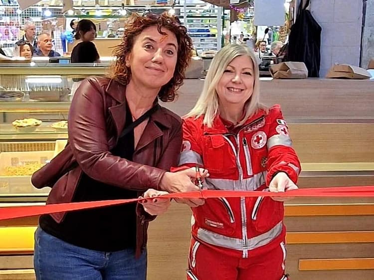 Inaugurazione punto Croce Rossa nel Mercato Tuscolano III al Quadraro.